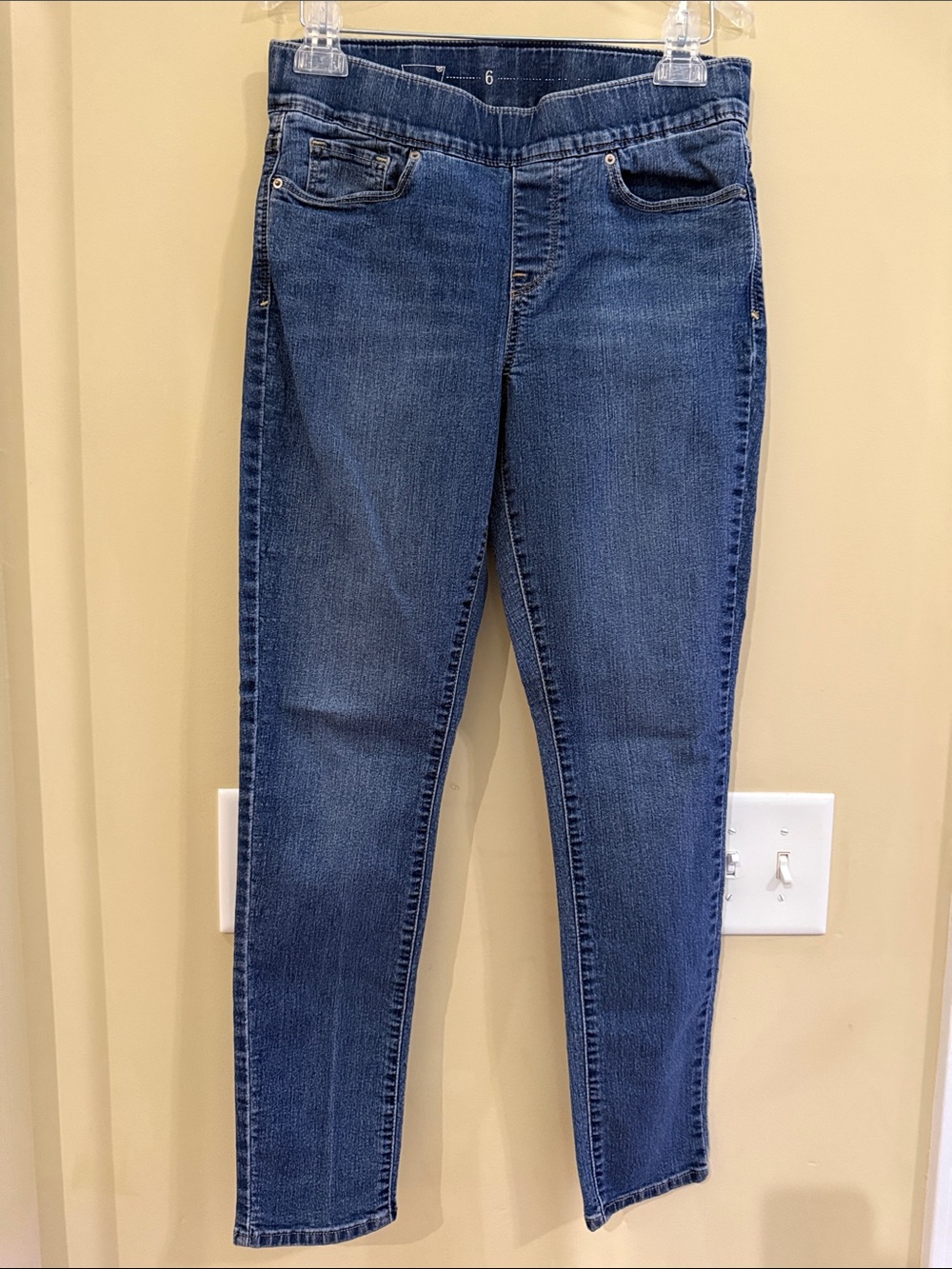 Levi's Dark Wash Skinny Jeans for Women